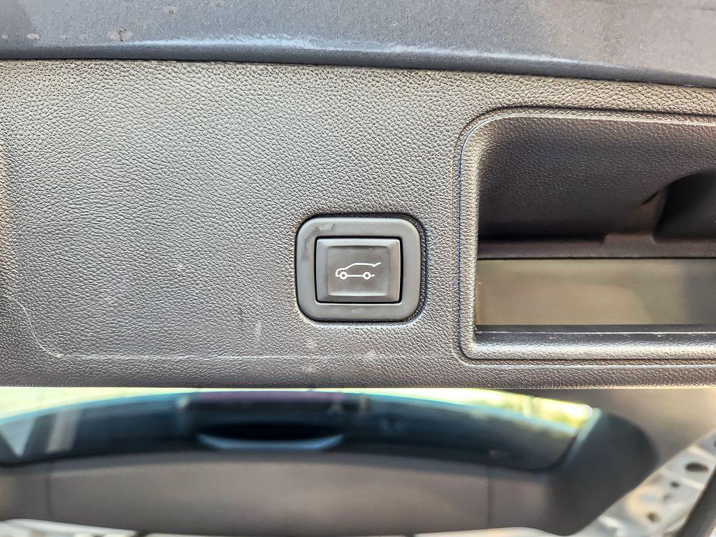 used 2024 GMC Terrain car, priced at $29,995