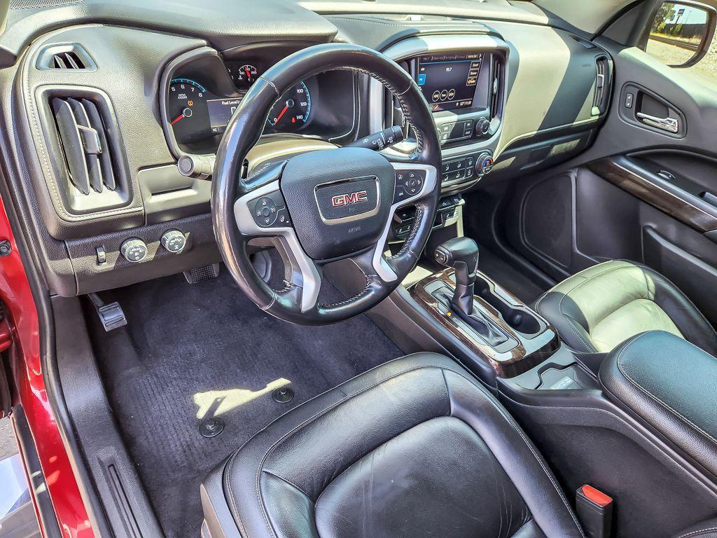 used 2020 GMC Canyon car, priced at $27,995