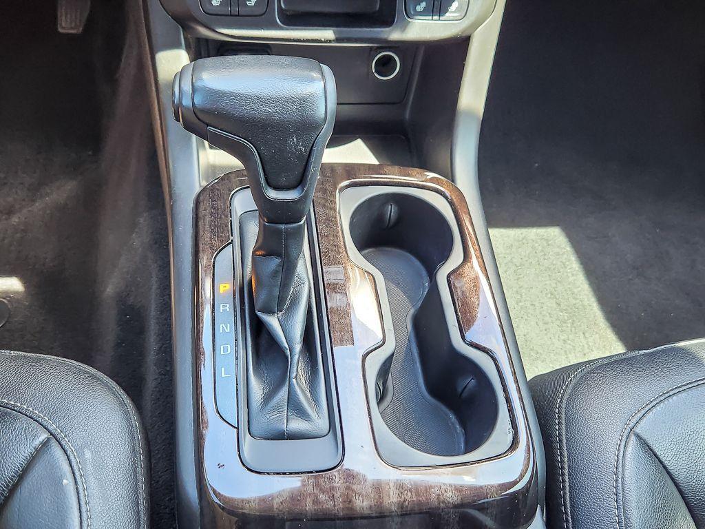 used 2020 GMC Canyon car, priced at $27,995