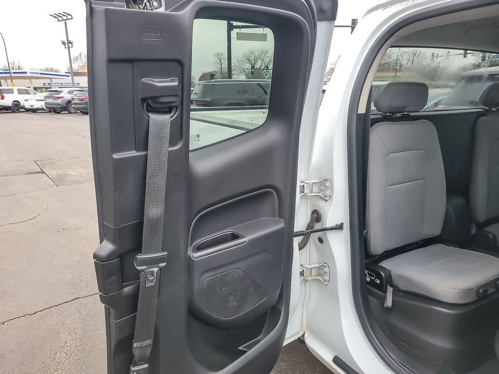 used 2016 Chevrolet Colorado car, priced at $11,995