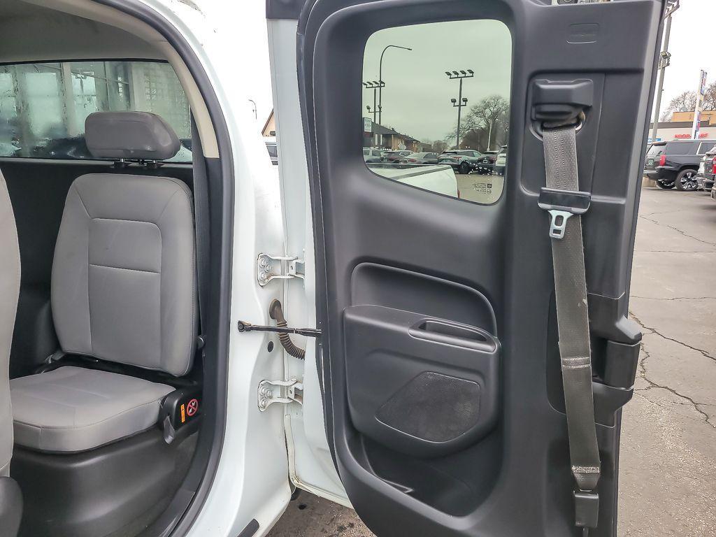 used 2016 Chevrolet Colorado car, priced at $11,995