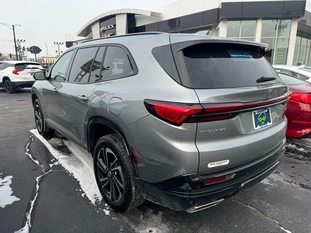 used 2025 Buick Enclave car, priced at $38,625