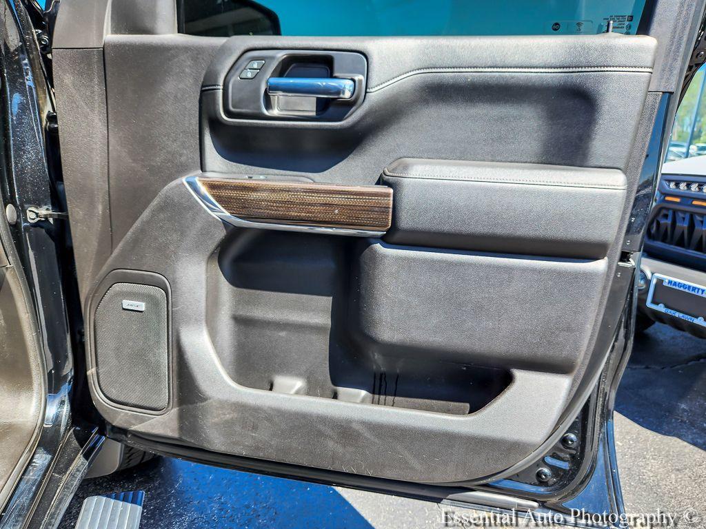 used 2021 Chevrolet Silverado 1500 car, priced at $30,995