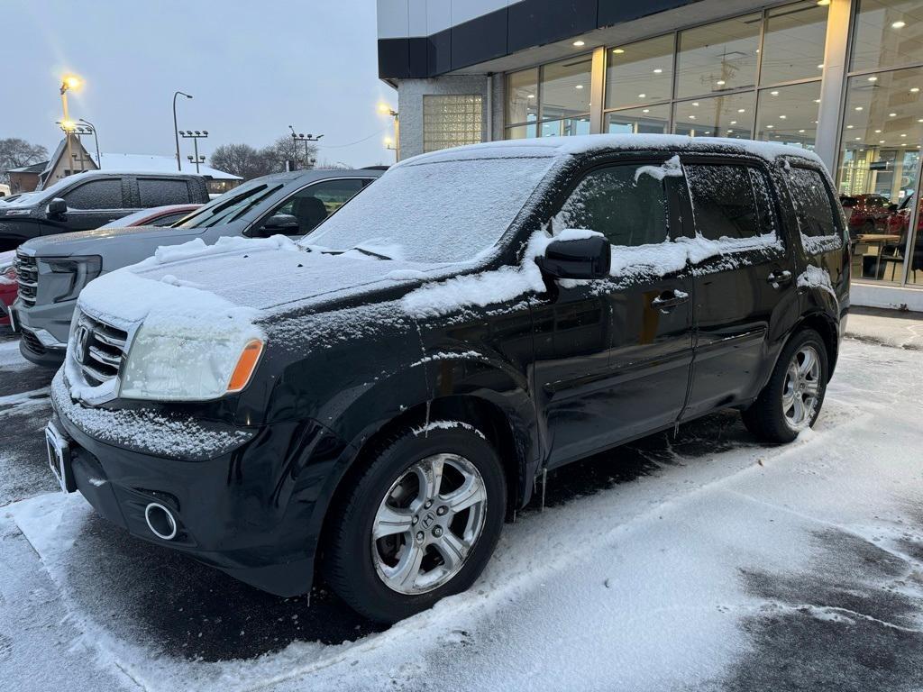 used 2013 Honda Pilot car, priced at $6,995