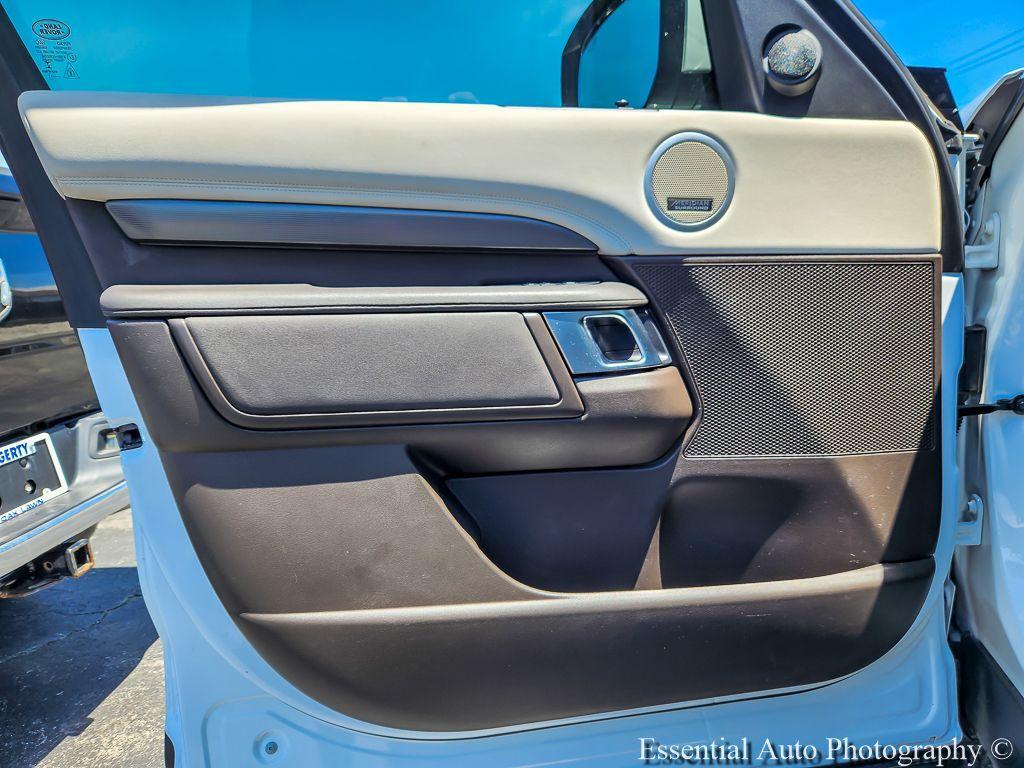 used 2017 Land Rover Discovery car, priced at $16,466