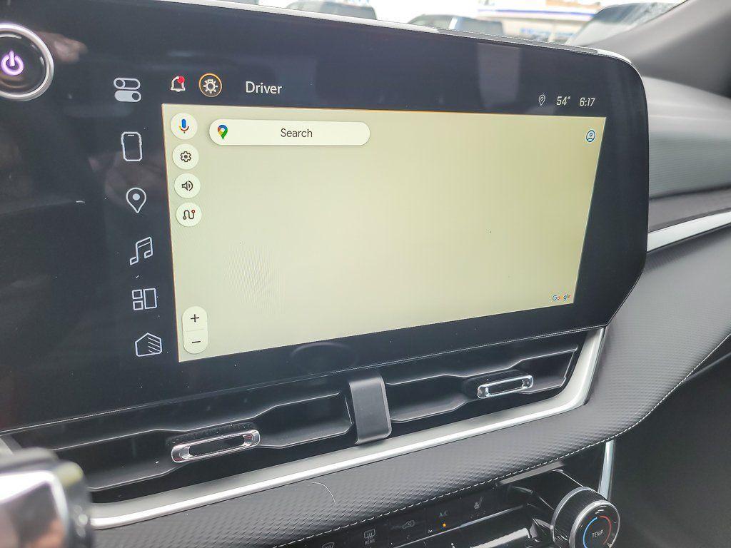 used 2025 Chevrolet Equinox car, priced at $26,390