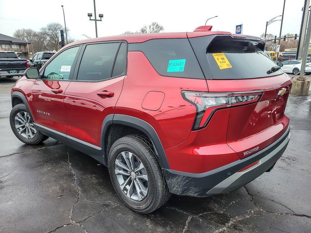 used 2025 Chevrolet Equinox car, priced at $26,390