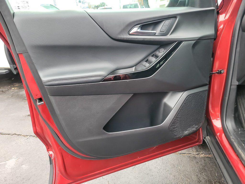 used 2025 Chevrolet Equinox car, priced at $26,390