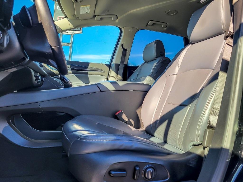 used 2018 Buick Enclave car, priced at $18,400