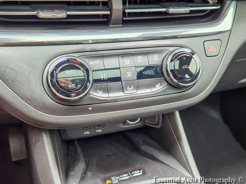 used 2025 Buick Envista car, priced at $22,995