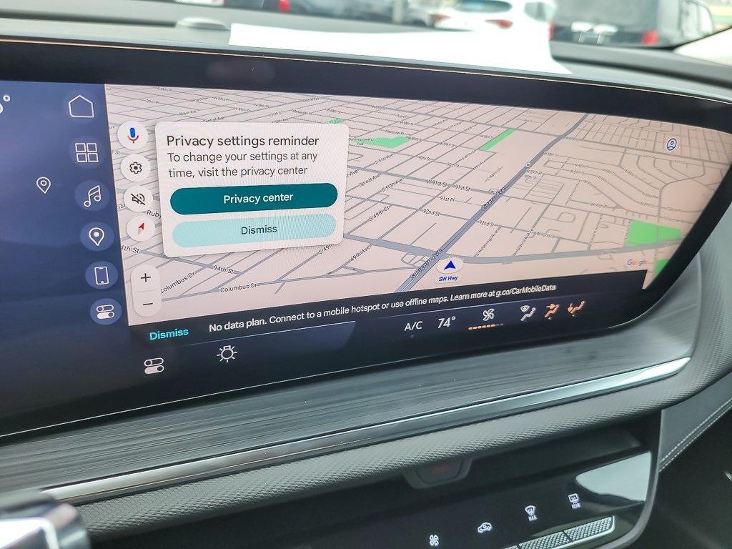 used 2025 Buick Envision car, priced at $28,995