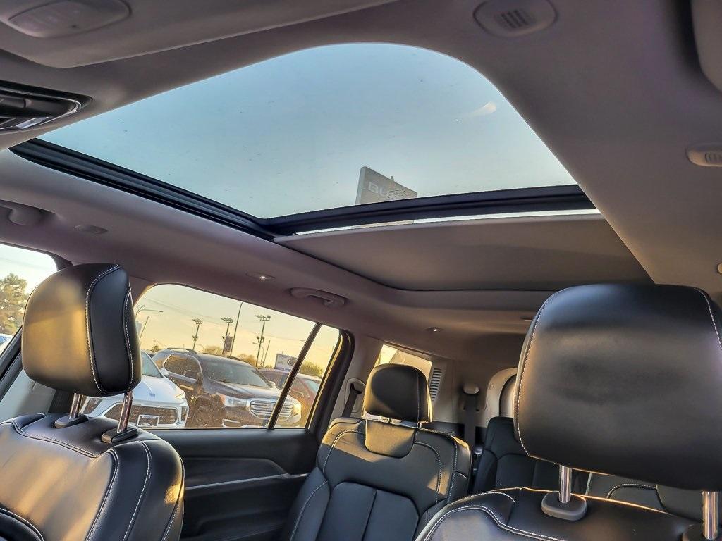 used 2022 Jeep Grand Cherokee L car, priced at $28,825