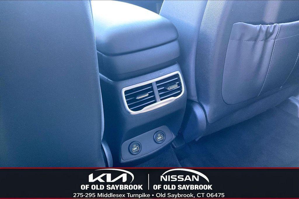 used 2023 Hyundai Santa Fe car, priced at $24,186