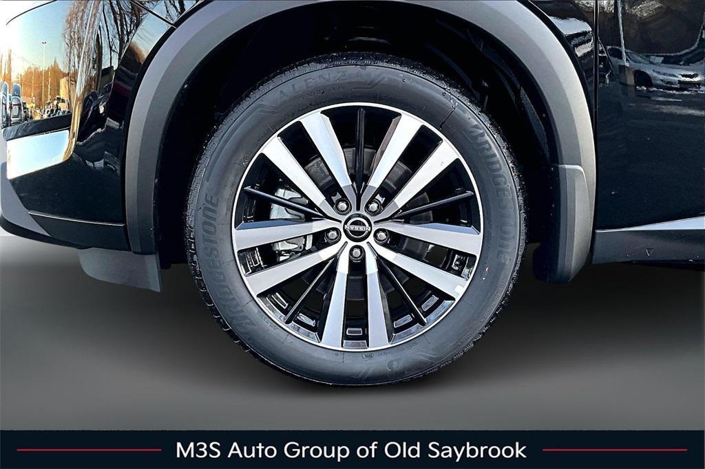 new 2025 Nissan Pathfinder car, priced at $53,500