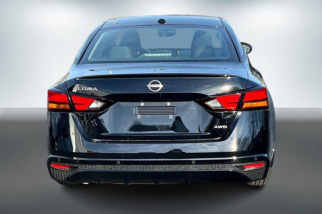 new 2025 Nissan Altima car, priced at $28,395