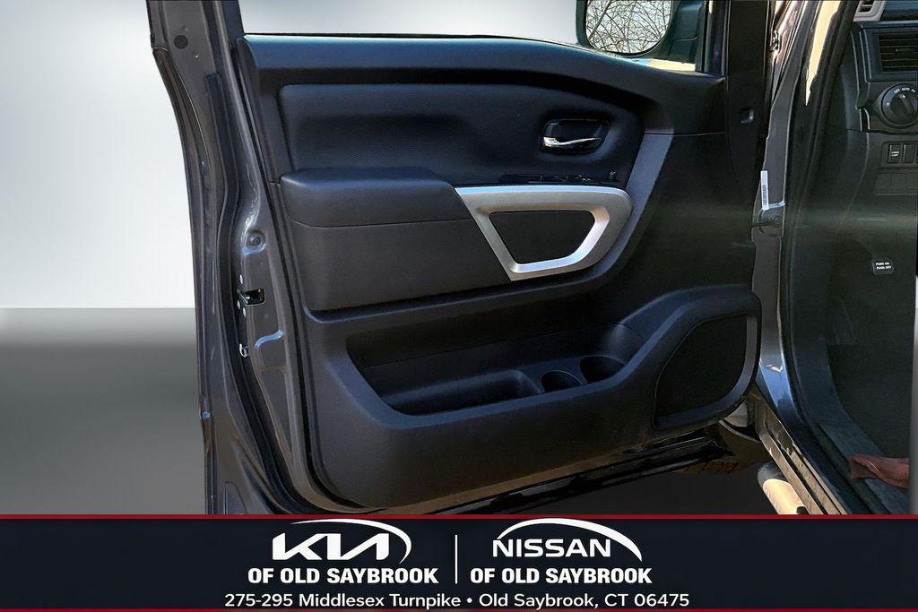 used 2024 Nissan Titan car, priced at $38,386