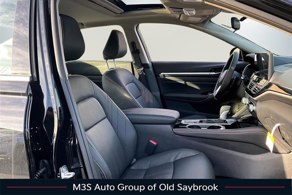new 2025 Nissan Altima car, priced at $35,530