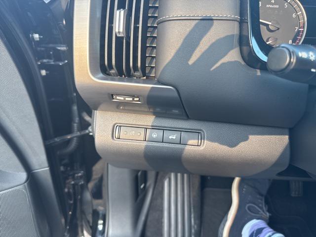 used 2022 Nissan Pathfinder car, priced at $24,998