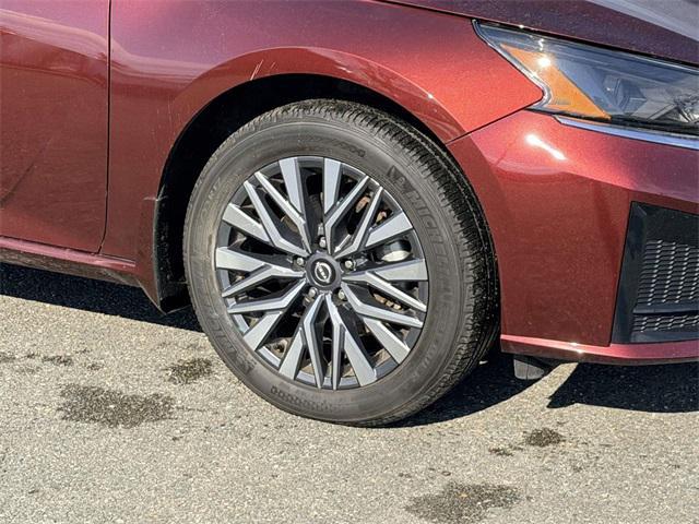 used 2023 Nissan Altima car, priced at $20,838