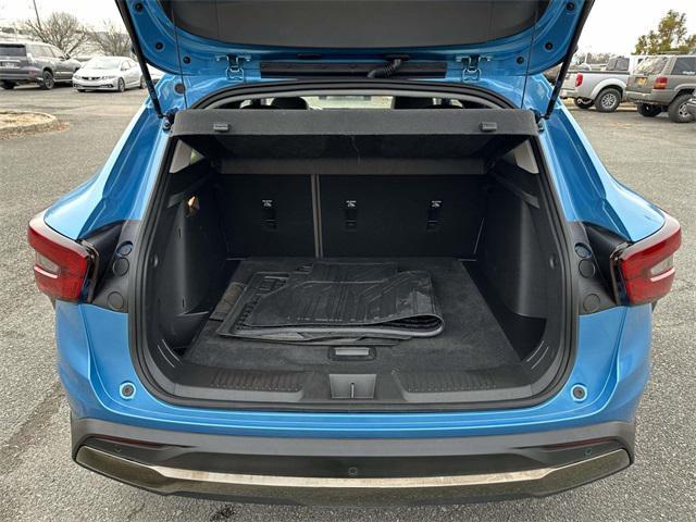 used 2025 Chevrolet Trax car, priced at $22,742