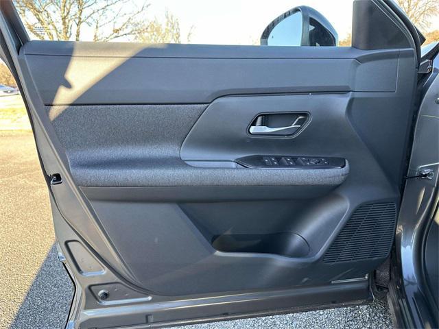 new 2026 Nissan Kicks car, priced at $25,195