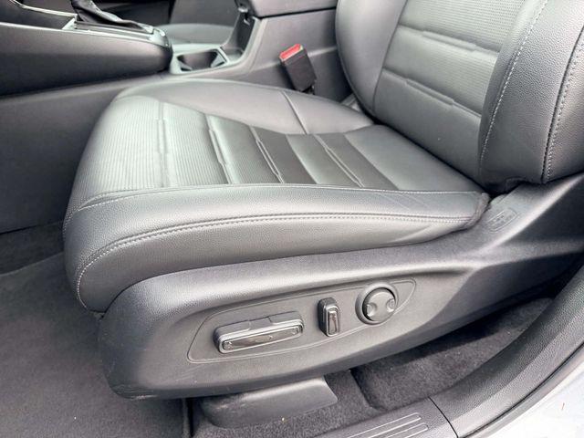 used 2025 Honda CR-V car, priced at $34,876