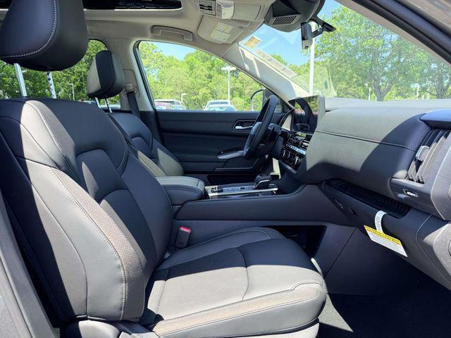 new 2026 Nissan Pathfinder car, priced at $43,036