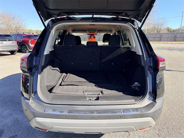 used 2022 Nissan Rogue car, priced at $18,406