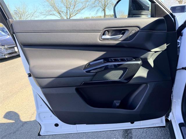 new 2026 Nissan Pathfinder car, priced at $52,840