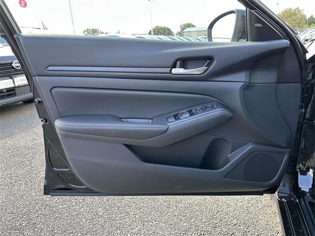 new 2025 Nissan Altima car, priced at $29,203