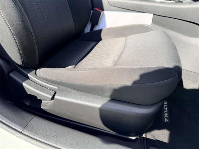 used 2023 Nissan Altima car, priced at $19,347