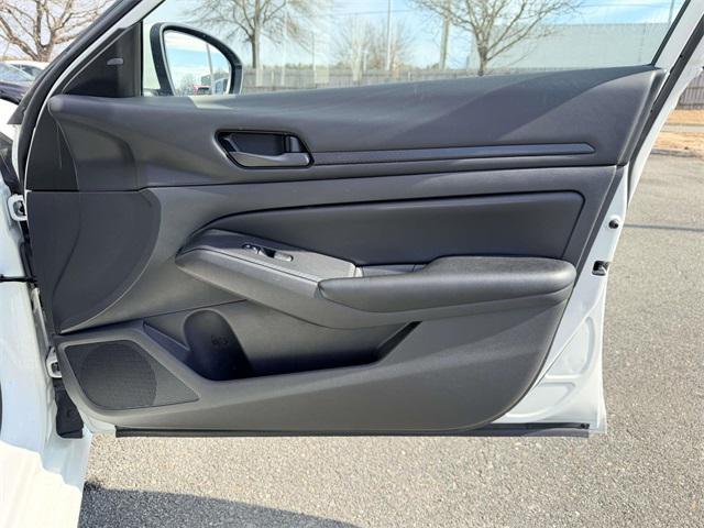used 2023 Nissan Altima car, priced at $19,347