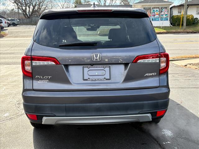 used 2021 Honda Pilot car, priced at $26,098