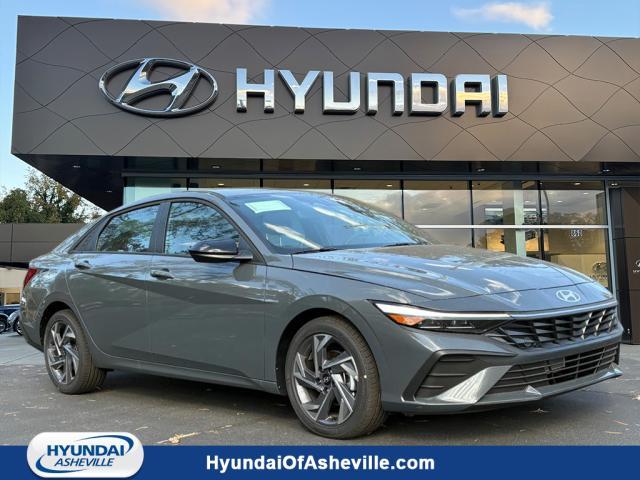 new 2025 Hyundai Elantra car, priced at $22,229