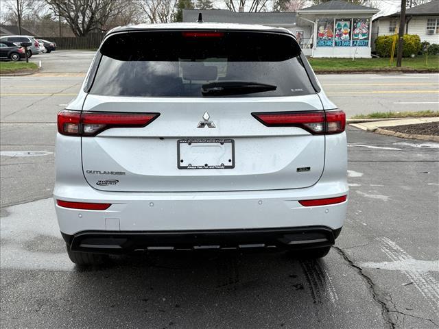 used 2023 Mitsubishi Outlander car, priced at $25,627