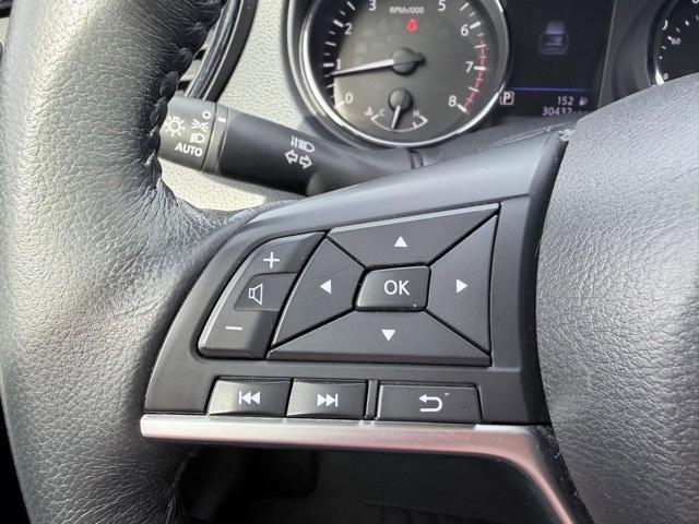 used 2018 Nissan Rogue car, priced at $20,294