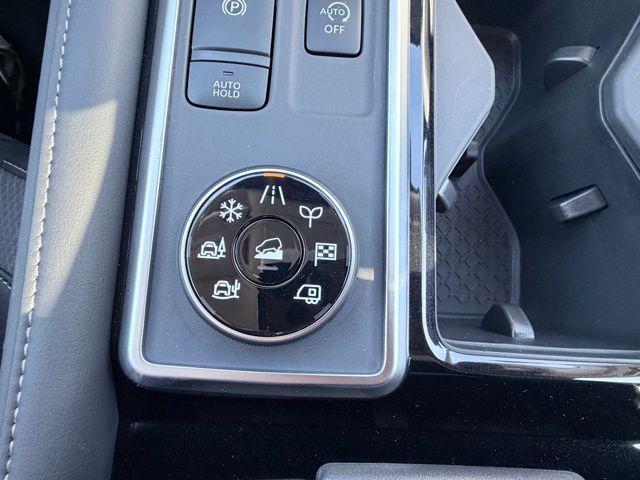 new 2026 Nissan Pathfinder car, priced at $38,905