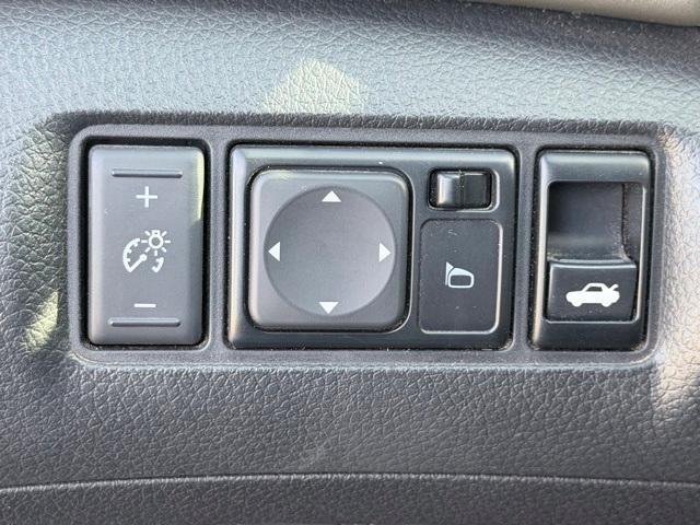 used 2014 Nissan Sentra car, priced at $8,765