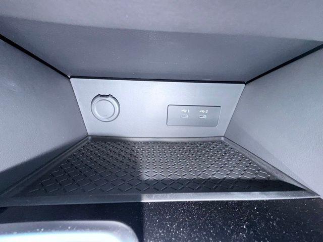 new 2026 Nissan Pathfinder car, priced at $40,405