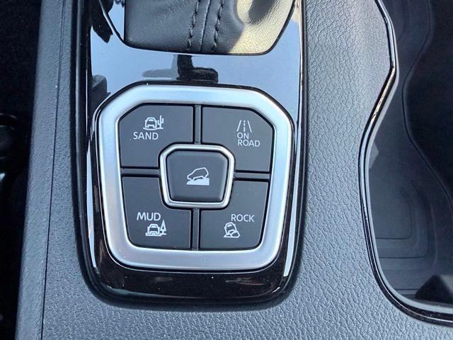 new 2026 Nissan Frontier car, priced at $38,149