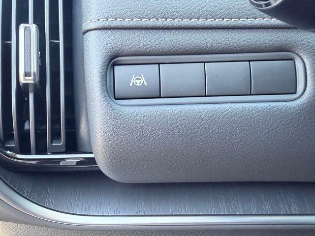 new 2026 Nissan Armada car, priced at $60,385