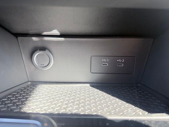 new 2026 Nissan Pathfinder car, priced at $42,309