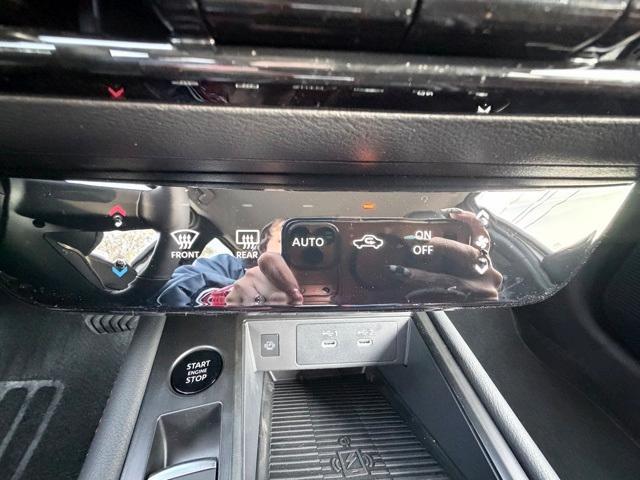 new 2026 Nissan Kicks car, priced at $27,993