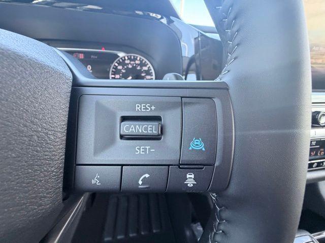 new 2026 Nissan Pathfinder car, priced at $38,905