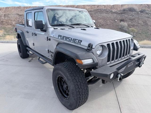 used 2020 Jeep Gladiator car, priced at $27,468
