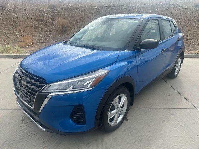 new 2025 Nissan Kicks Play car, priced at $22,347