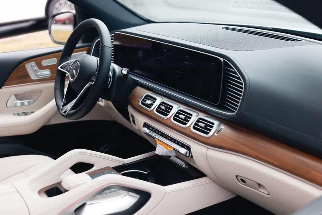 new 2026 Mercedes-Benz GLE 350 car, priced at $73,800
