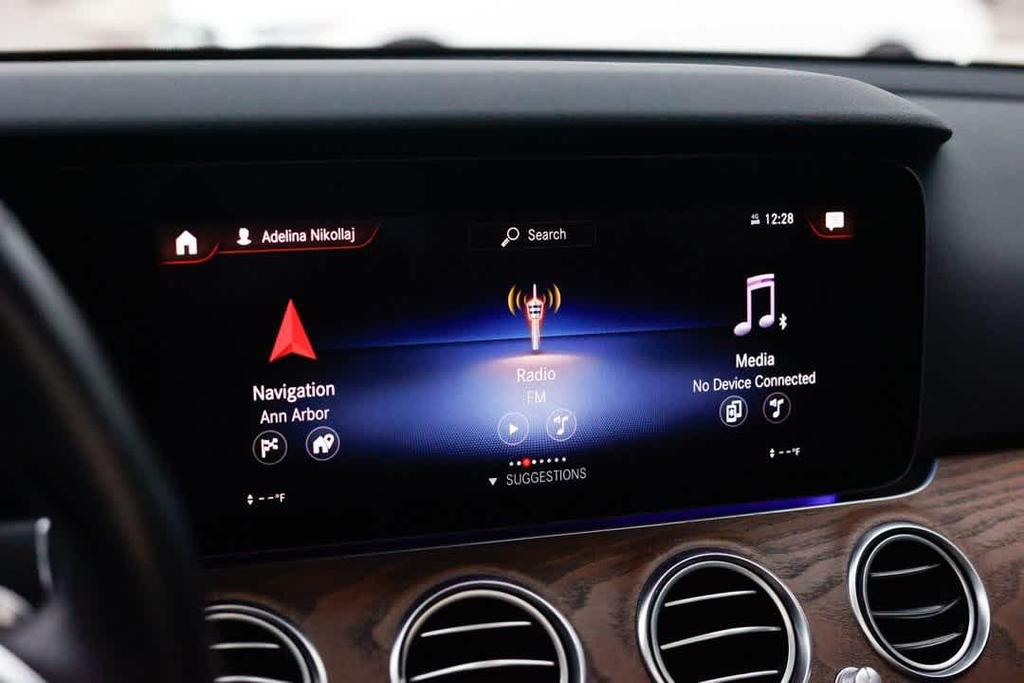 used 2022 Mercedes-Benz E-Class car, priced at $35,814