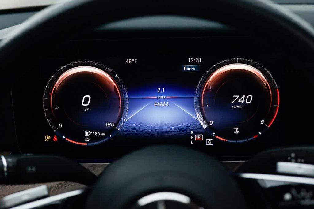 used 2022 Mercedes-Benz E-Class car, priced at $35,814