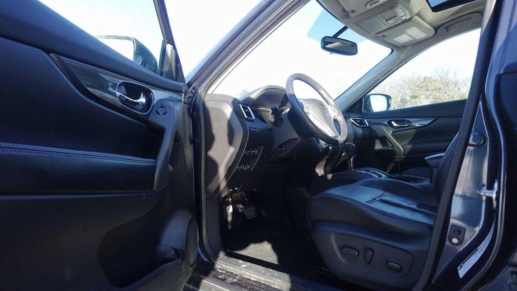 used 2016 Nissan Rogue car, priced at $10,997
